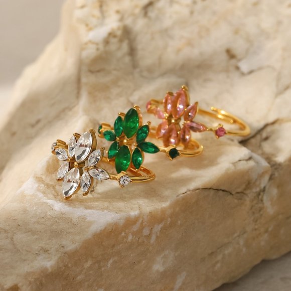 Green Flower Zircon Ring 18k Gold Adjustable - Picture 6 of 6